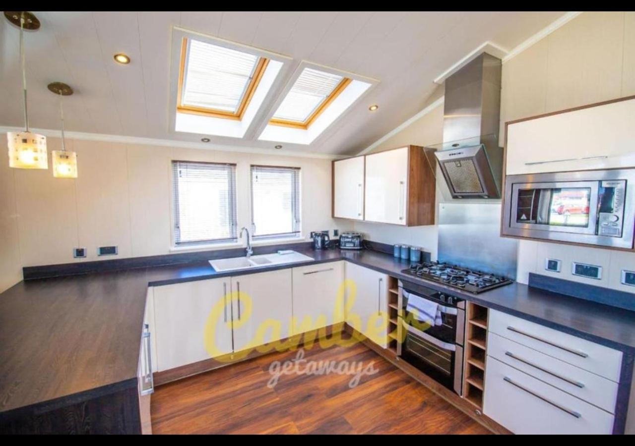 Mp768 - Camber Sands Holiday Park - Huge Lodge - Small Dog Friendly - Sleeps 8 Exteriér fotografie