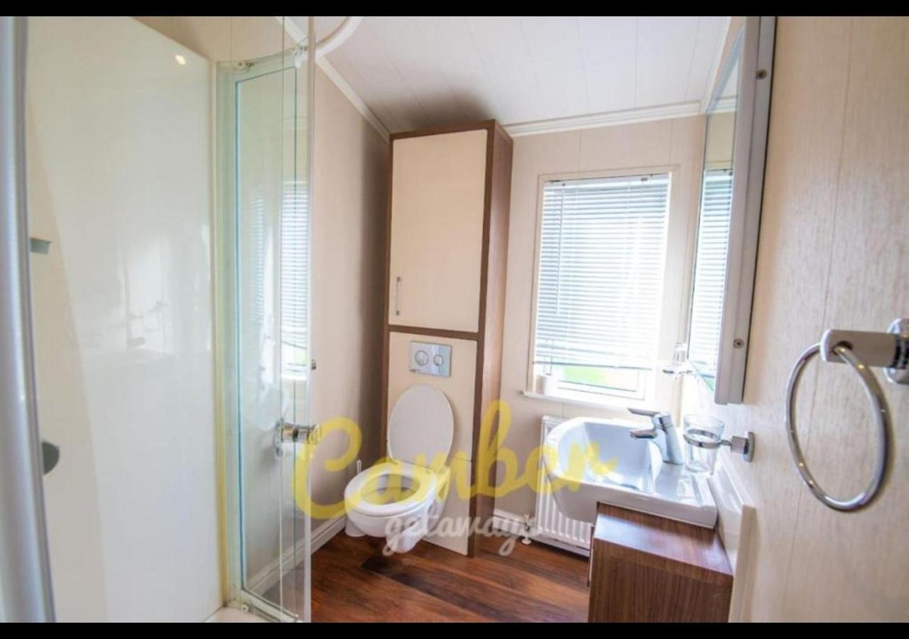 Mp768 - Camber Sands Holiday Park - Huge Lodge - Small Dog Friendly - Sleeps 8 Exteriér fotografie
